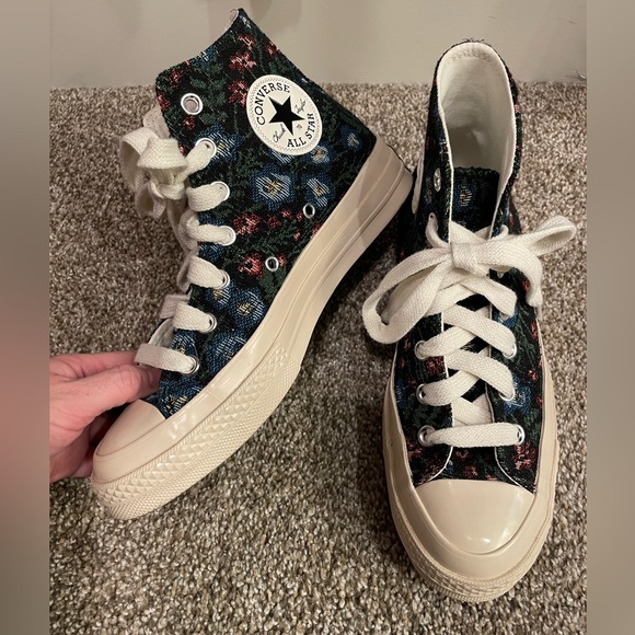 Converse Chuck 70 Floral Tapestry Hightops - Picture 5 of 7